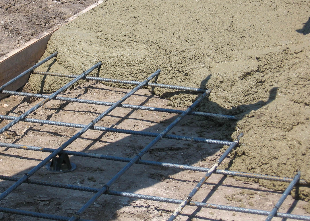 Concrete mix pour